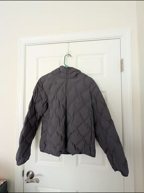 Uniqlo Quilted Hooded Puffer Jacket - Gray